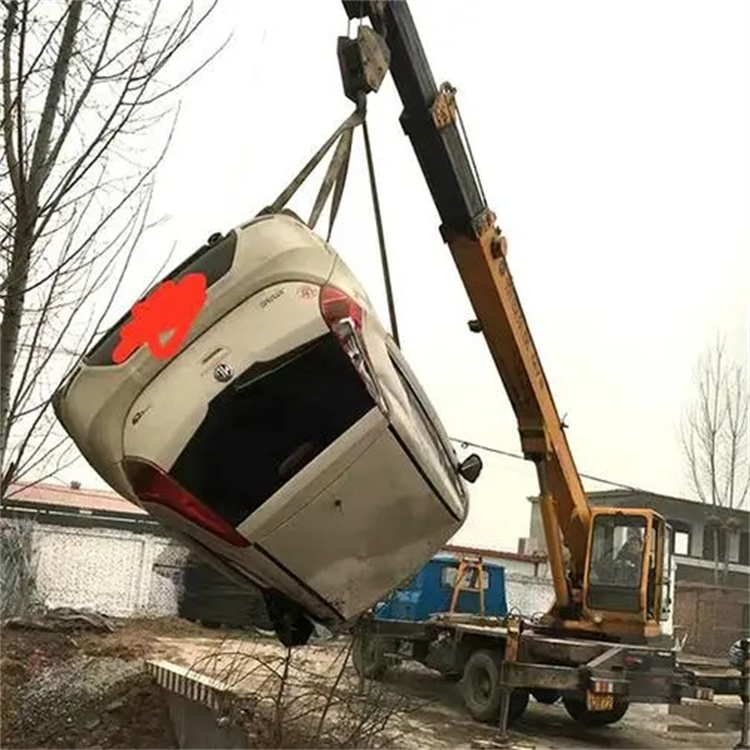 汉寿吊车救援小汽车怎么吊